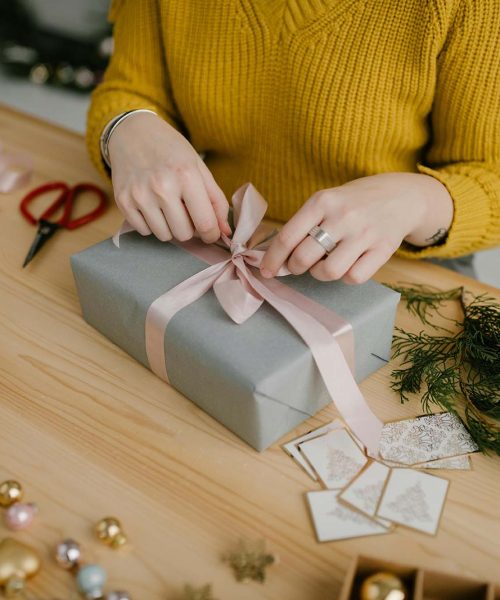 Luxury Gift Wrapping NYC, Bespoke Gift Services NYC, Corporate Gift Wrapping NYC